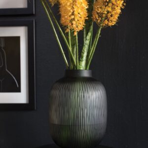 Maximal Vase