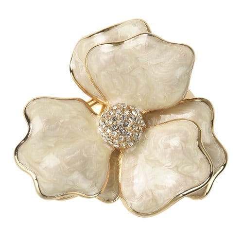 Pearl Flower Napkin Ring with Crystal Center | Set of 4 | Living ...